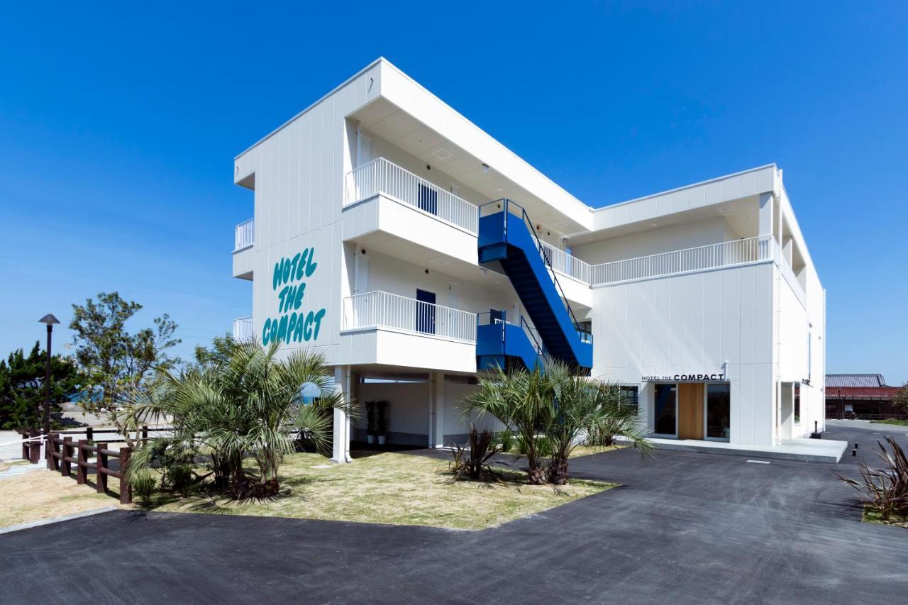 Kamome Slow Hotel The Compact Авадзи Экстерьер фото